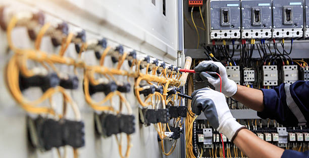 Professional Electrician technician working in Eidson Road, TX